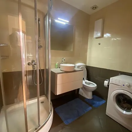 아파트 Modern And Elegant Apartment In Sarajevo *